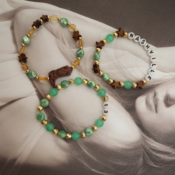 Taylor Swift Nashville Handmade Friendship Bracelets Set Of 3 - Picture 4 of 6